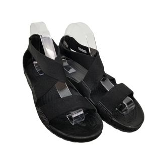 CROCS Black Gladiator style Sandals 7